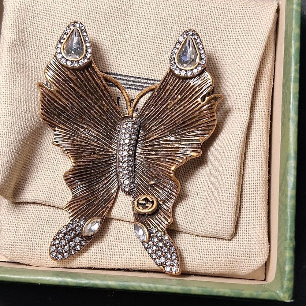 SOLD Gucci Gold and Silver Butterfly Brooch - Picture 7 of 14